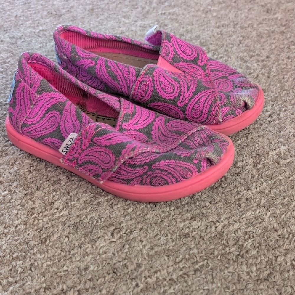TOMS Vibrant Pink Paisley Slip-Ons - Toddler Size 7